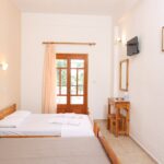 TA 3 ADELFIA room interior